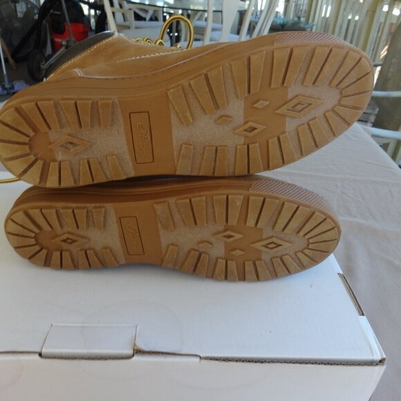 Pastry Love women's size 8 combat boot lace up light brown faux suede gold studs - Picture 14 of 16